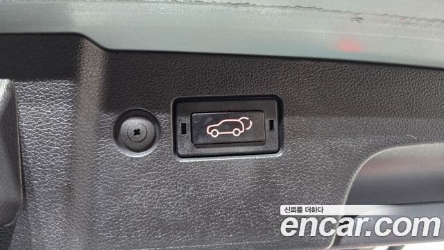 KG모빌리티(SsangYong) Torres T7, 2024 17