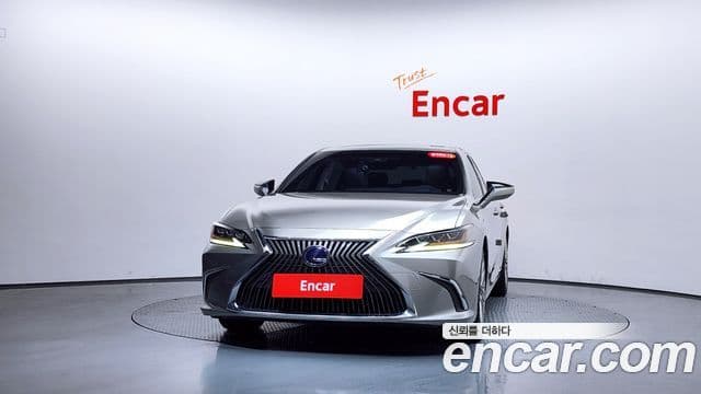 Lexus ES300h 7세대 Executive, 2019 3