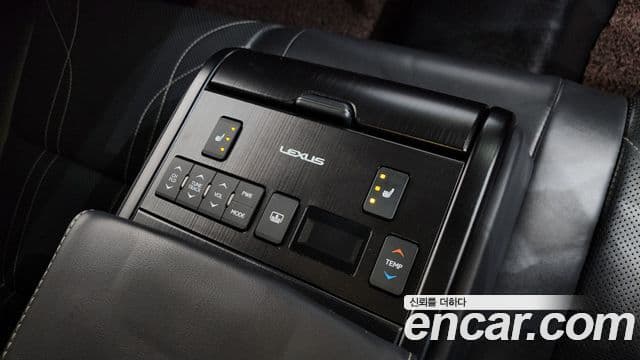 Lexus ES300h 7세대 Executive, 2019 18