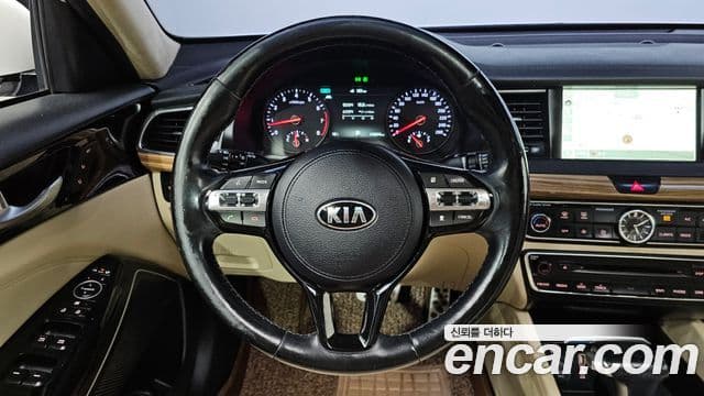 Kia All New K7 Special, 2016 13