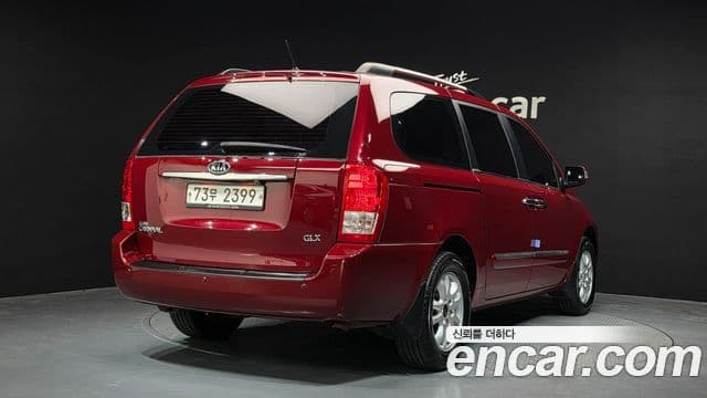 Kia Carnival R люксовая версия, 2012 2