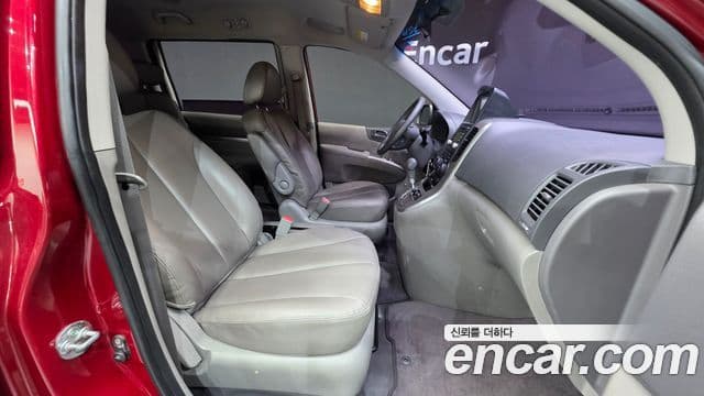 Kia Carnival R люксовая версия, 2012 10