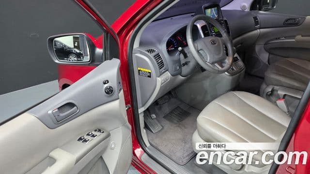 Kia Carnival R люксовая версия, 2012 11