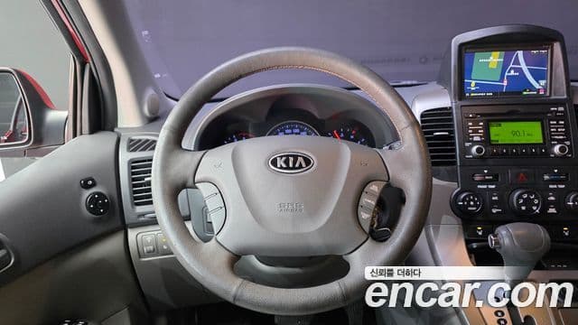 Kia Carnival R люксовая версия, 2012 14