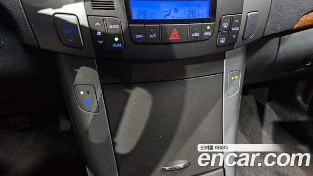 Hyundai NF Sonata 트랜스폼 N20 Smart Black Pack, 2009 17