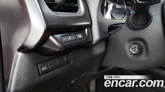 Lexus UX300e, 2022 16