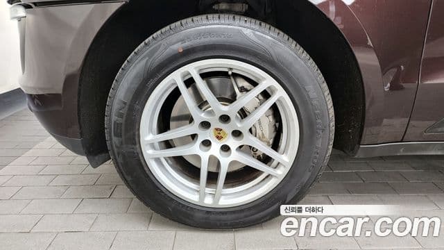 Porsche Macan 95B, 2017 все фото