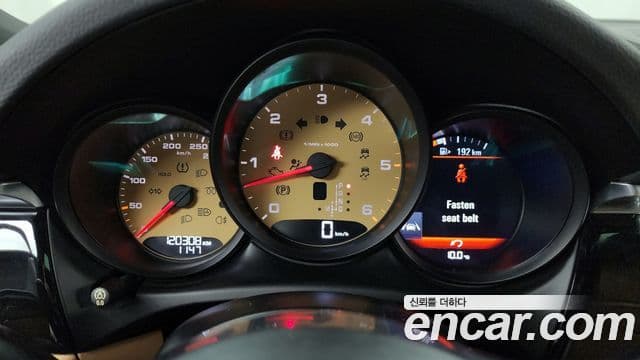 Porsche Macan 95B, 2017 8