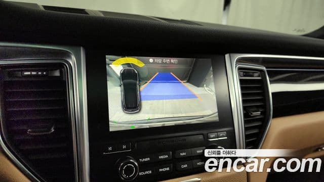 Porsche Macan 95B, 2017 15