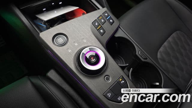 Kia The / новый New Sportage 5세대 гибрид Signature X Line, 2026 9