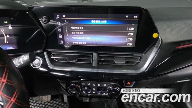 Chevrolet(GM대우) Trax кроссовер 1.2 RS, 2024 15