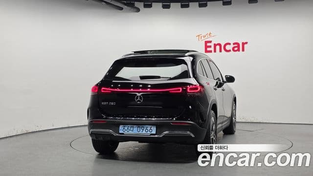 Mercedes-Benz EQA H243 AMG Line, 2023 4