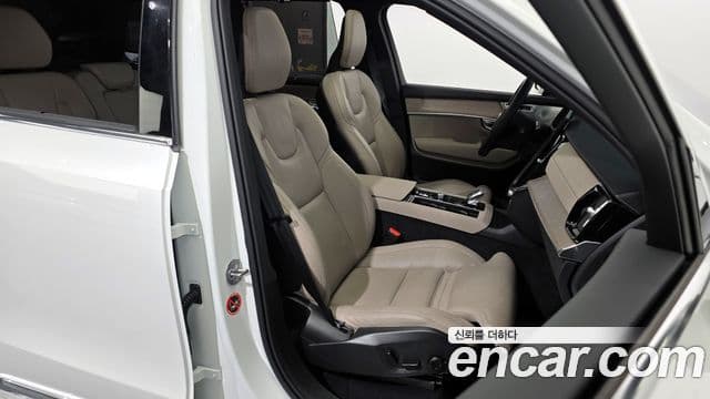Volvo XC90 2세대 B6 Ultra Bright, 2025 12