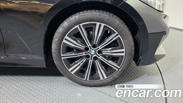 BMW 3시리즈 (G20) 320i Туринг (Touring), 2025 все фото