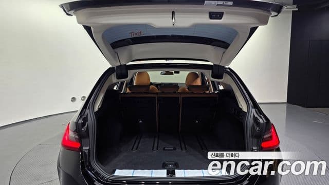 BMW 3시리즈 (G20) 320i Туринг (Touring), 2025 20
