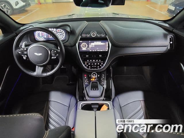 Aston Martin DBX 4.0 V8 707, 2023 7