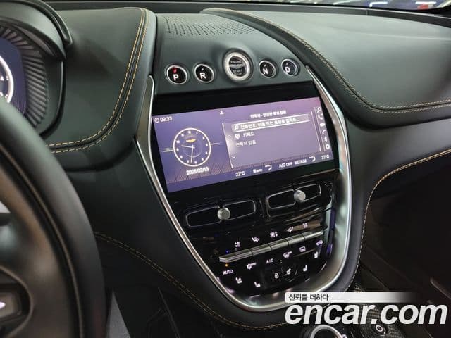 Aston Martin DBX 4.0 V8 707, 2023 14