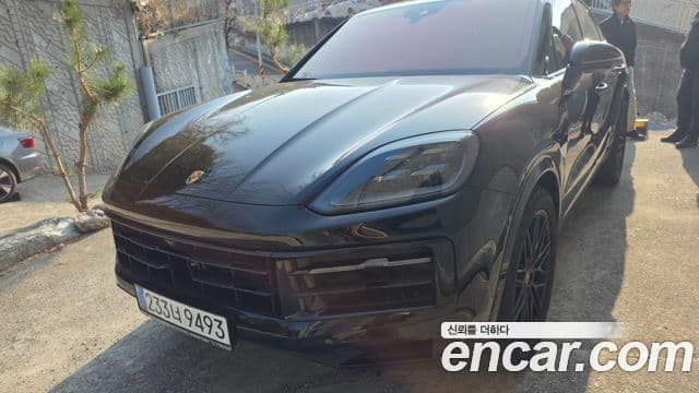 Porsche Cayenne (PO536) 3.0 купе, 2024 1
