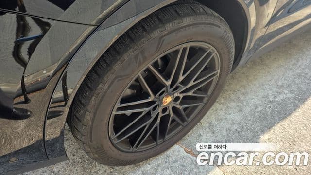 Porsche Cayenne (PO536) 3.0 купе, 2024 2