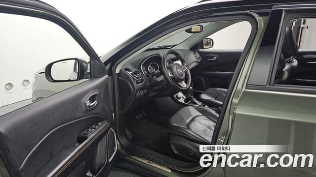 Jeep Compass 2세대 2.4 Limited AWD, 2019 10