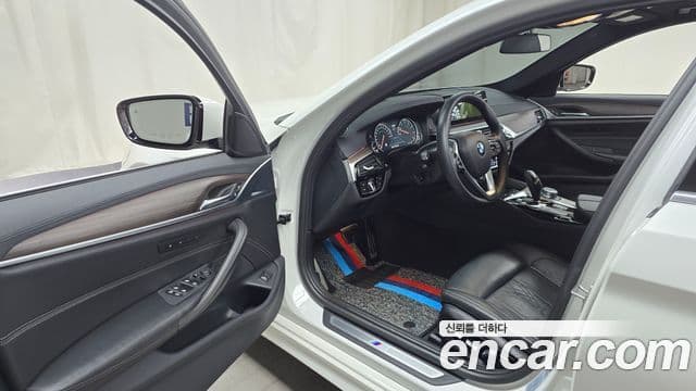 BMW 5시리즈 (G30) 530i xDrive M Sport Plus, 2018 10