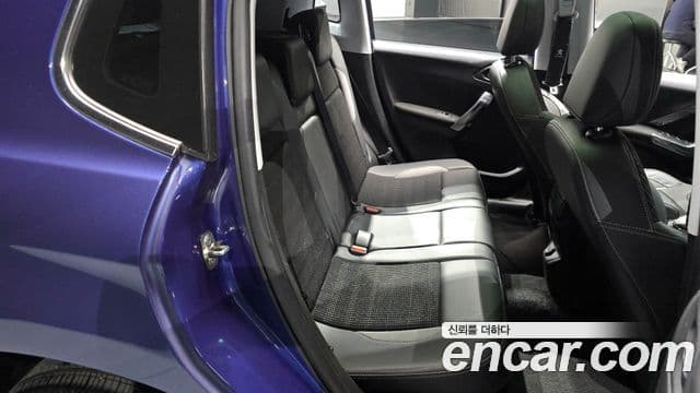 Peugeot 2008 1.6 e-HDi Felline L, 2016 12