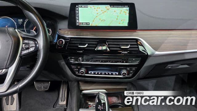 BMW 5시리즈 (G30) 520d xDrive M Sport Plus, 2017 13