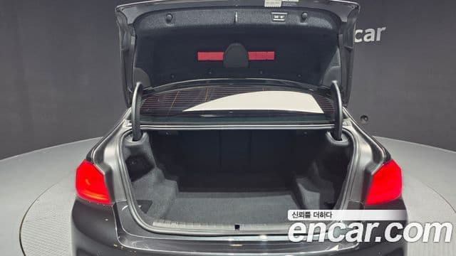 BMW 5시리즈 (G30) 520d xDrive M Sport Plus, 2017 19