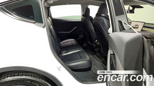 Tesla модель Y, 2024 12