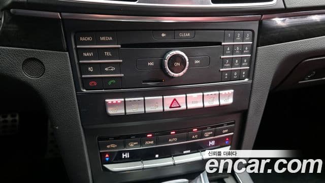 Mercedes-Benz E-класс W212 E200 кабриолет, 2017 16