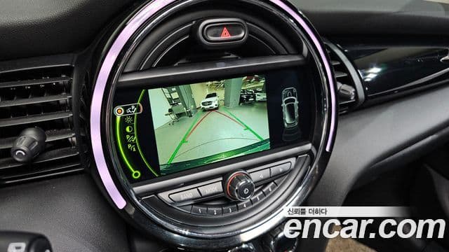 Mini Cooper 3세대, 2018 15