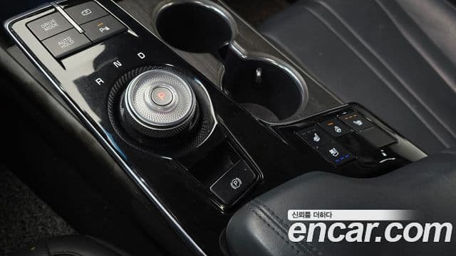 Kia K8 гибрид Noblesse Light, 2022 9
