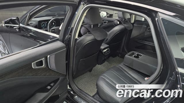 Kia K8 гибрид Noblesse Light, 2022 11