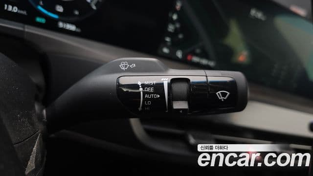 Kia K8 гибрид Noblesse Light, 2022 17