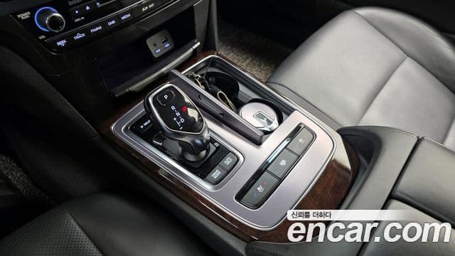 Hyundai Equus(новый кузов / новое поколение) Modern, 2015 9
