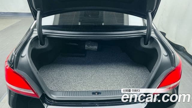 Hyundai Equus(новый кузов / новое поколение) Modern, 2015 20