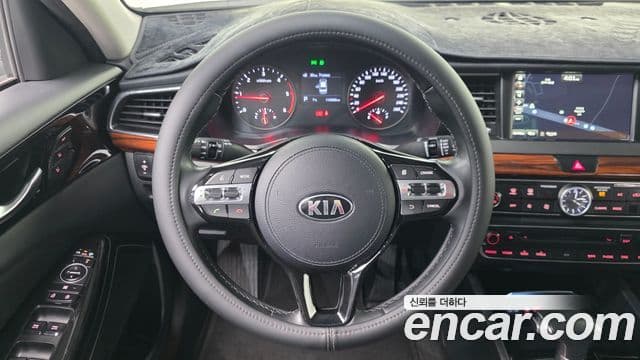 Kia All New K7 Prestige, 2016 14