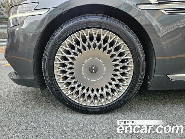 Genesis G90 Premium Luxury, 2019 все фото