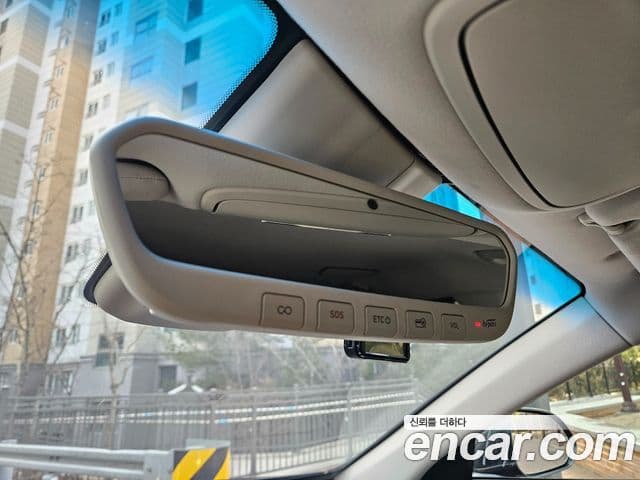 Genesis G90 Premium Luxury, 2019 17