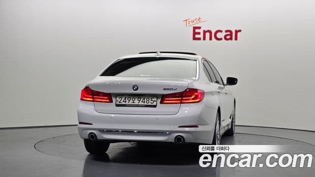 BMW 5시리즈 (G30) 520d Luxury Plus, 2019 4