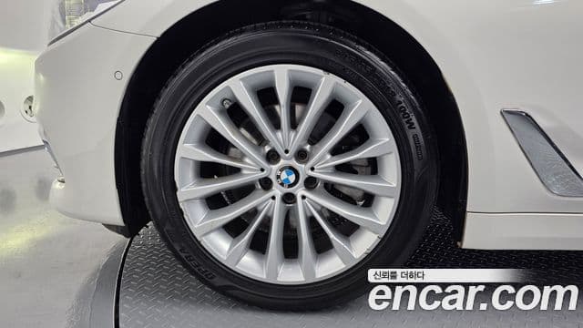 BMW 5시리즈 (G30) 520d Luxury Plus, 2019 все фото