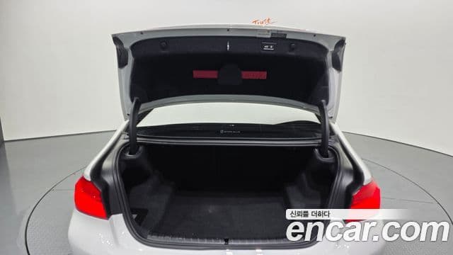 BMW 5시리즈 (G30) 520d Luxury Plus, 2019 20