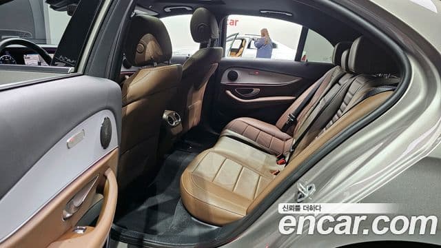 Mercedes-Benz E-класс W213 Avantgarde, 2021 12