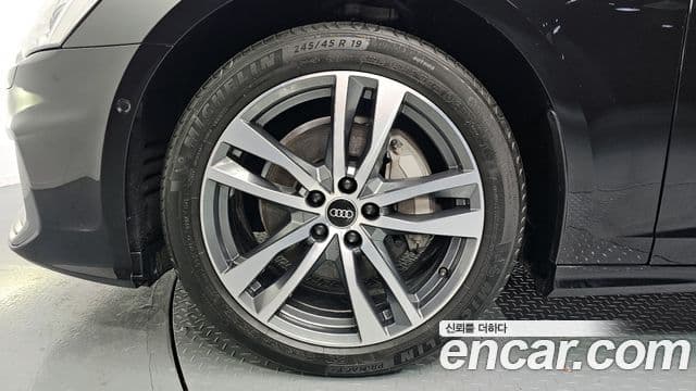 Audi A6 (C8) Premium, 2022 все фото