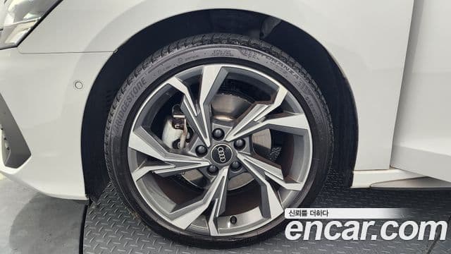 Audi A3 (8Y) Premium, 2023 все фото