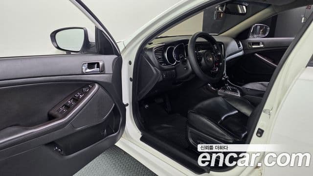 Kia The / новый New K5 Prestige, 2014 10