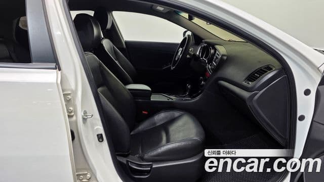 Kia The / новый New K5 Prestige, 2014 11