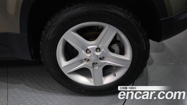 Land Rover Defender (L663) 110 D240 SE, 2020 все фото