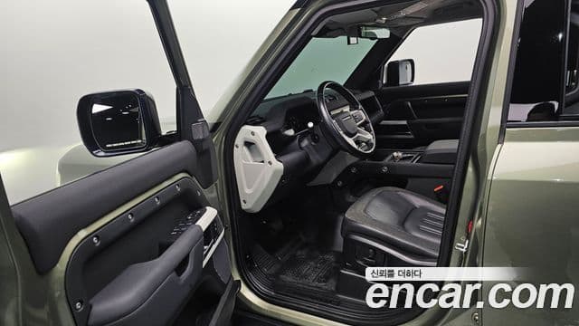 Land Rover Defender (L663) 110 D240 SE, 2020 11