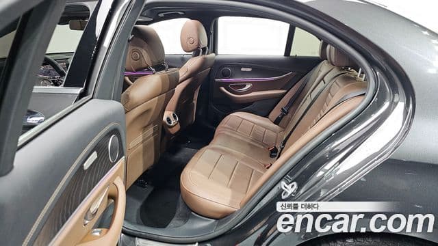 Mercedes-Benz E-класс W213 AMG Line, 2023 17